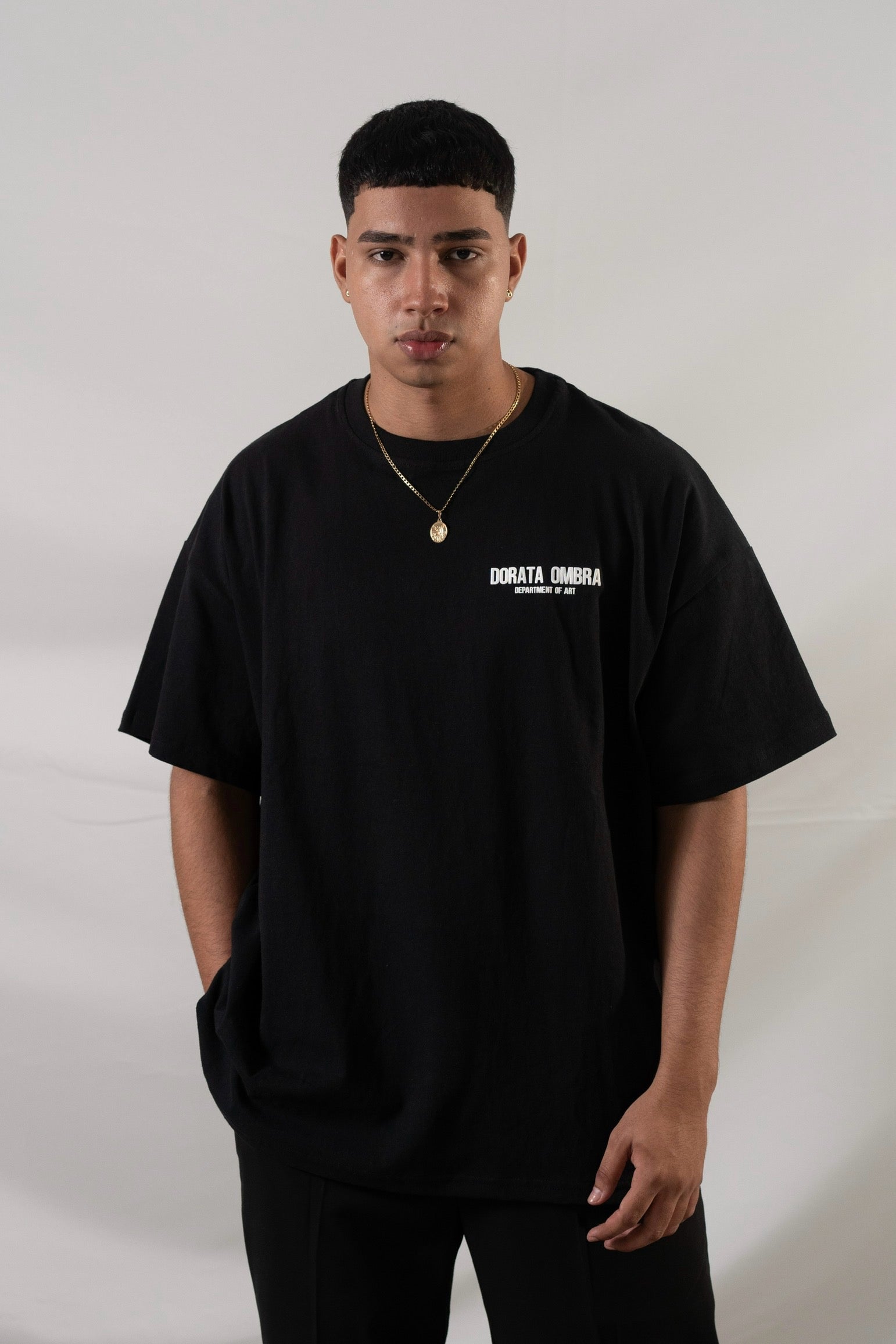 CAMISETA DEPARTMENT OF ART - NEGRA