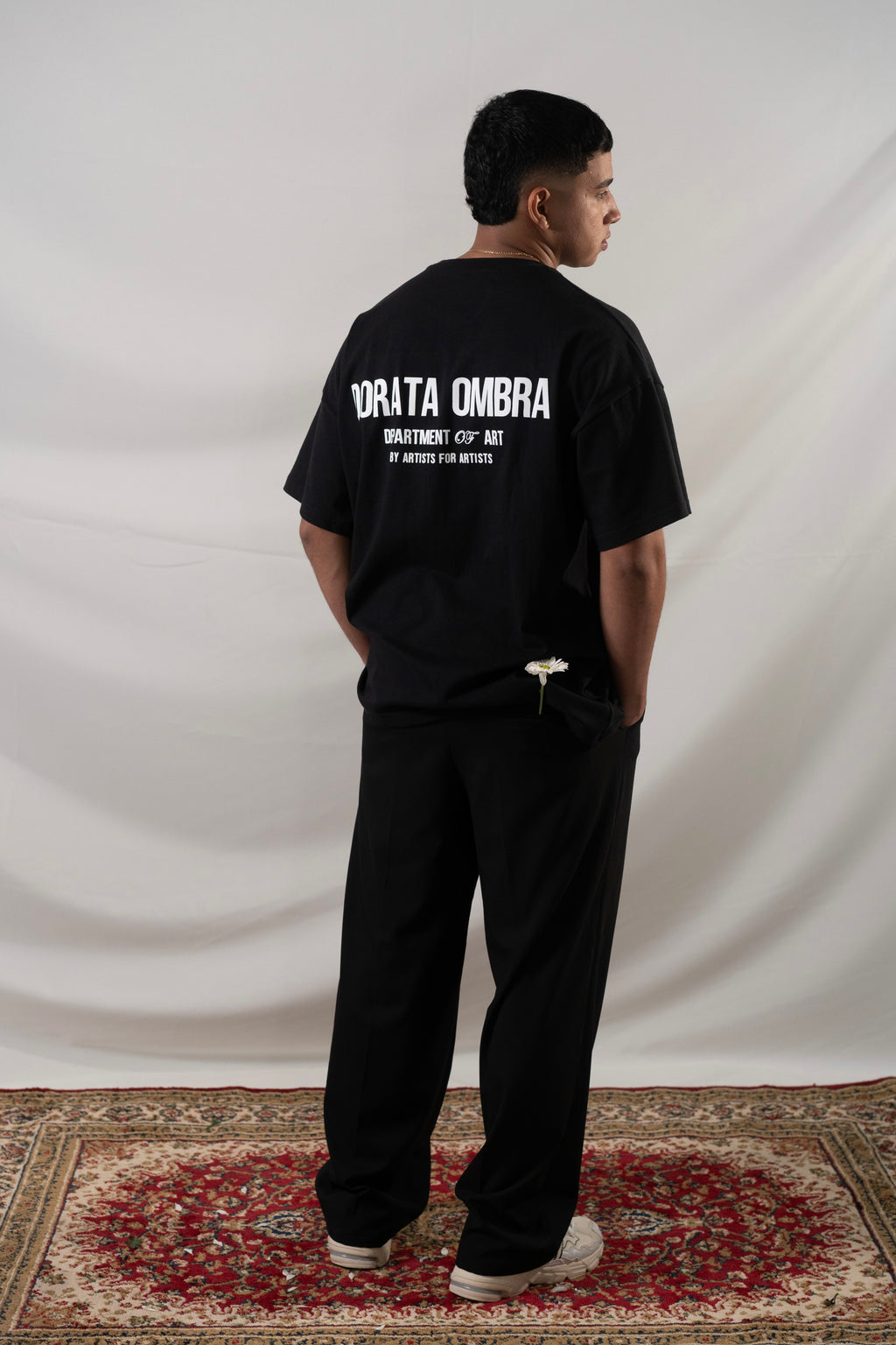 CAMISETA DEPARTMENT OF ART - NEGRA