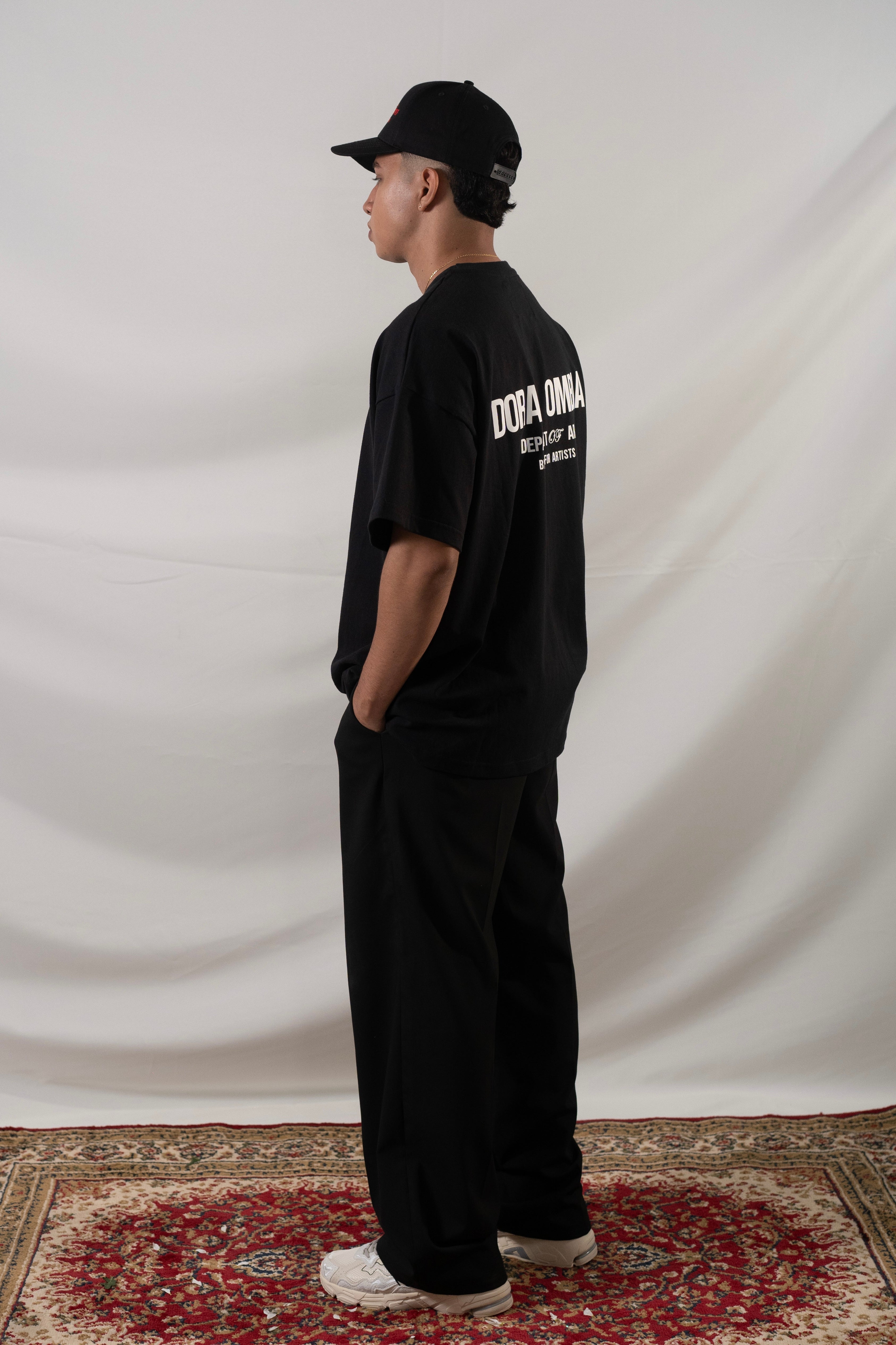 CAMISETA DEPARTMENT OF ART - NEGRA