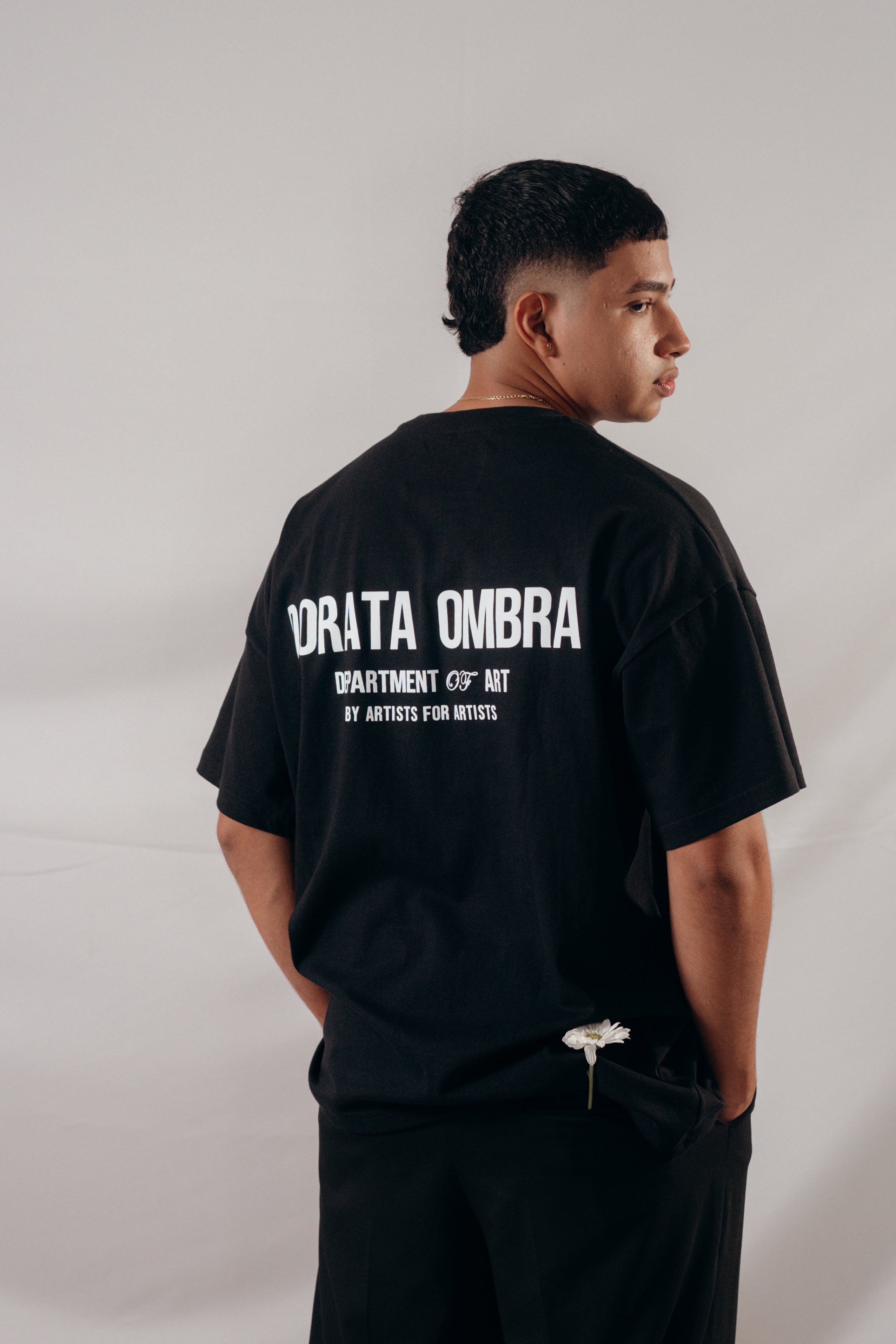 CAMISETA DEPARTMENT OF ART - NEGRA