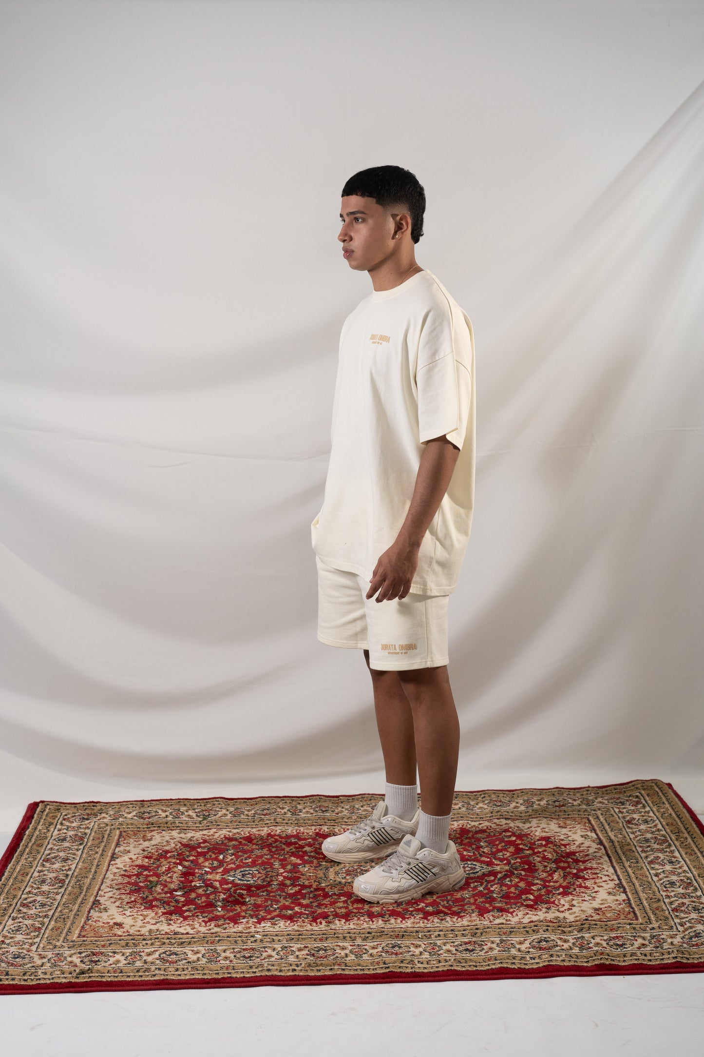 DEPARTMENT OF ART CREAM SHORTS