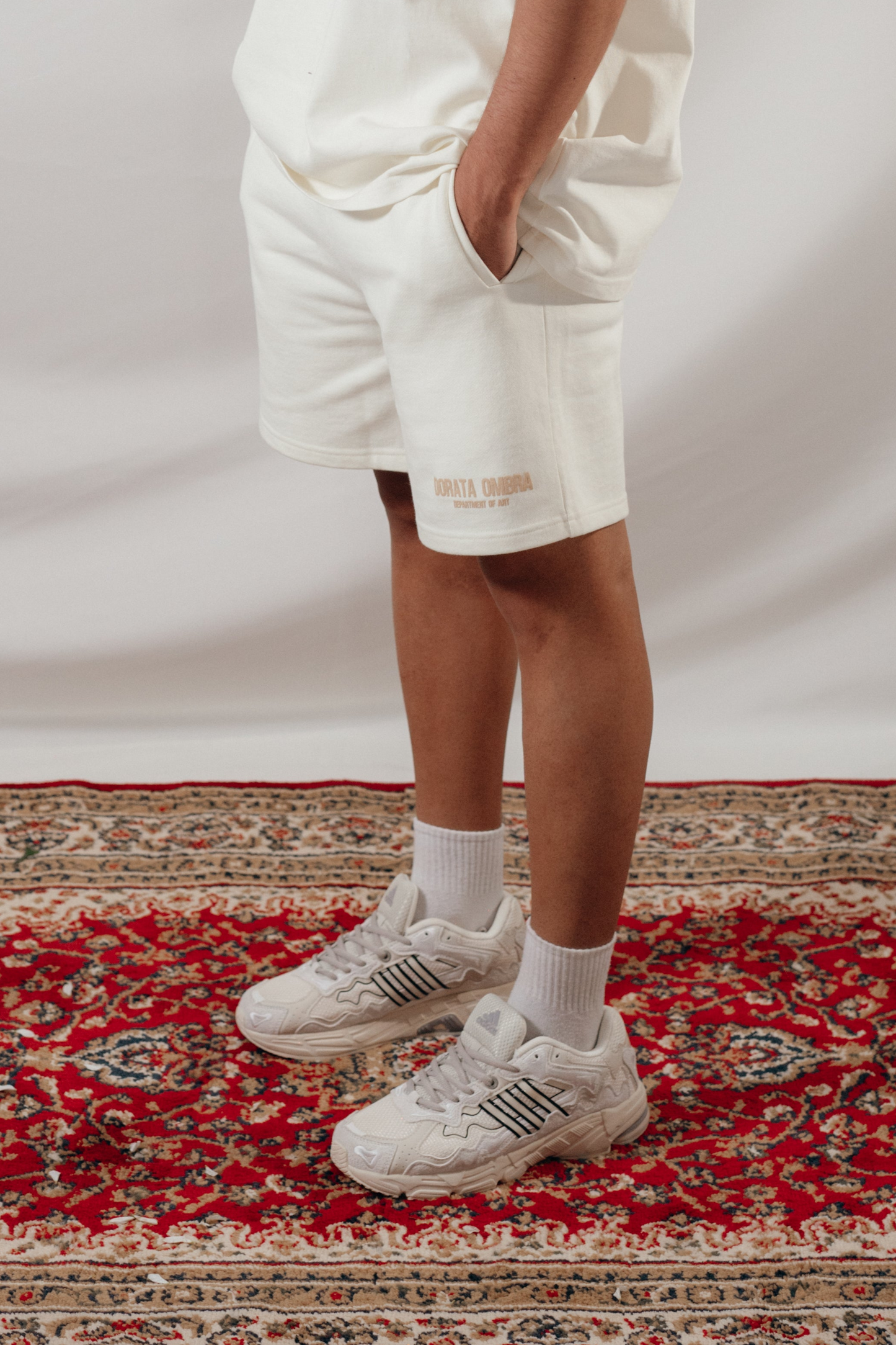 DEPARTMENT OF ART CREAM SHORTS