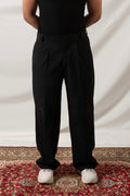 PANTALON PLISADO - NEGRO